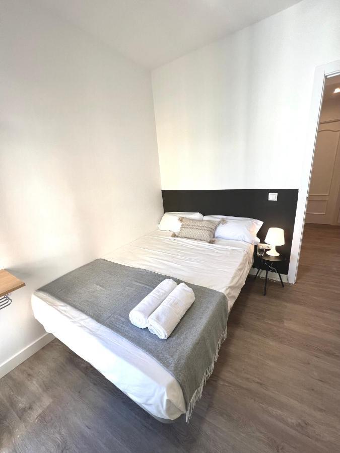 Casa de huéspedes Mi lla Madrid Extérieur photo